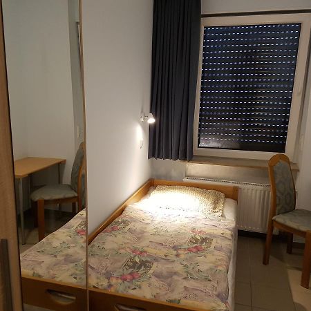 Hostel Gaestehaus Zum Padre Goch Zewnętrze zdjęcie